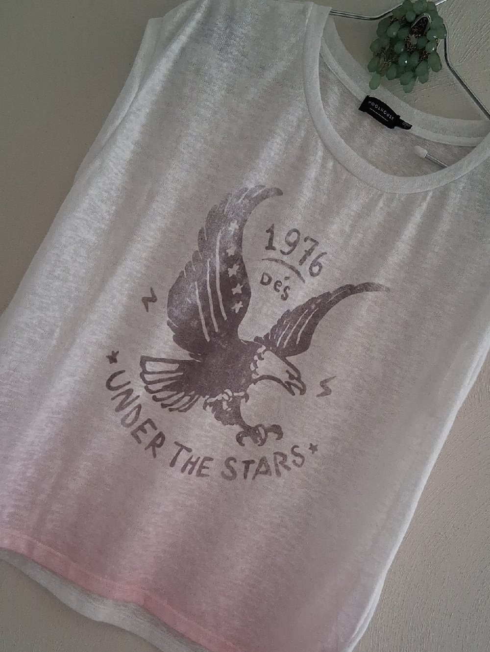 Graphic Eagle Muscle Tee in Light Gray and Pink Ombre